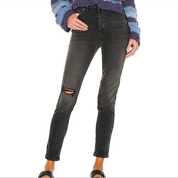 FREE PEOPLE High Rise Dark Grey Zuri Mom Jeans NWT Sz. 31 - Picture 6 of 17
